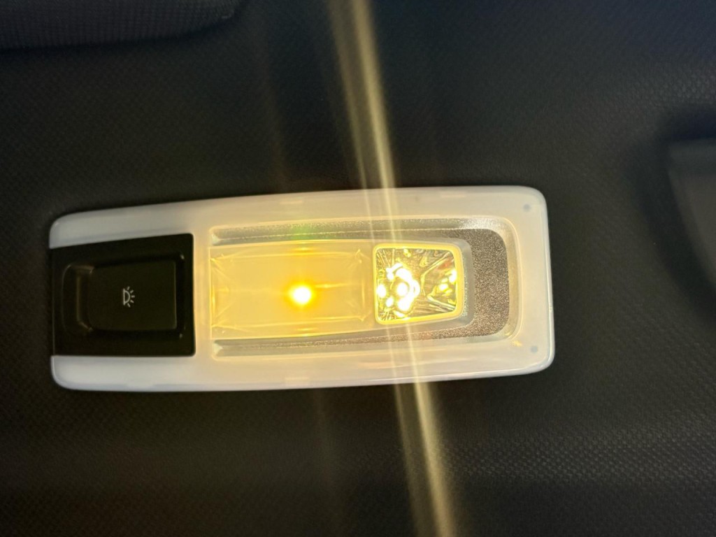 2017 BMW X5 Image 28