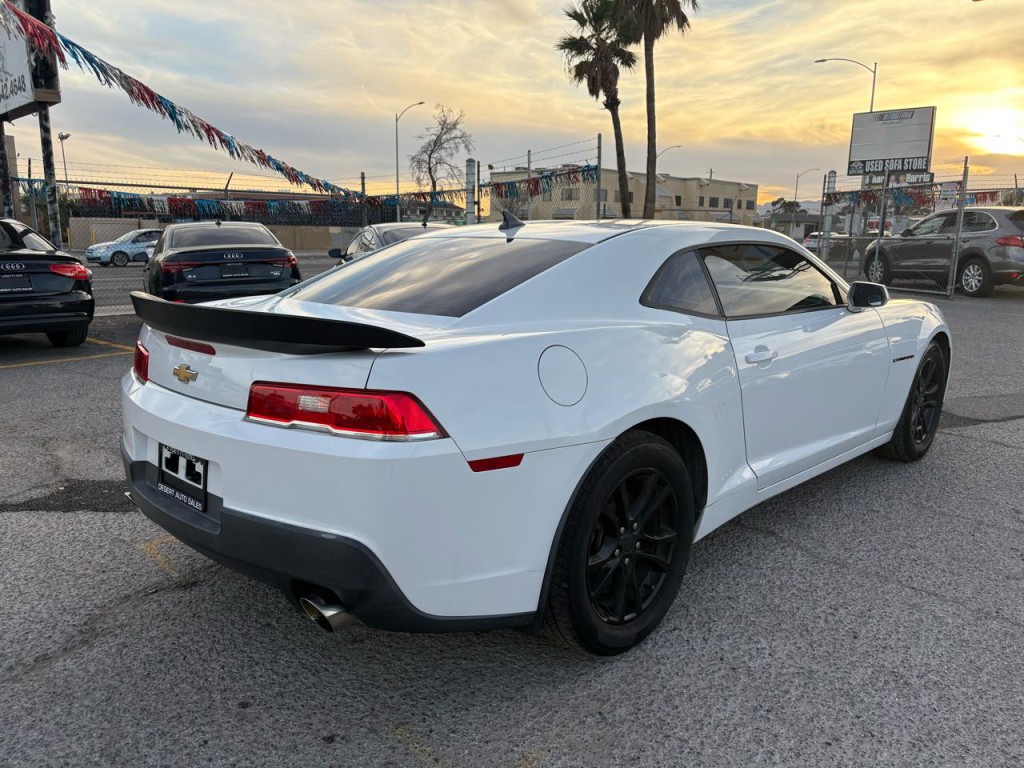 2015 Chevrolet Camaro Image 5