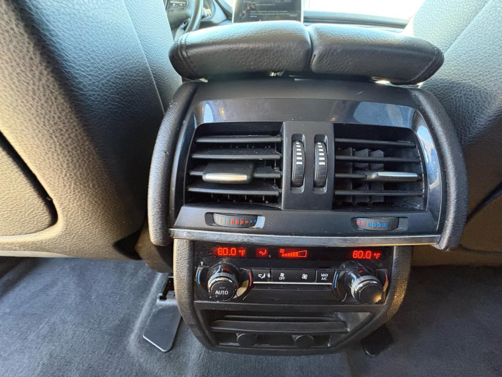 2014 BMW X5 Image 22