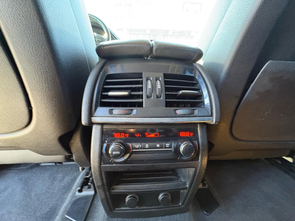 2014 BMW X5 Image 24