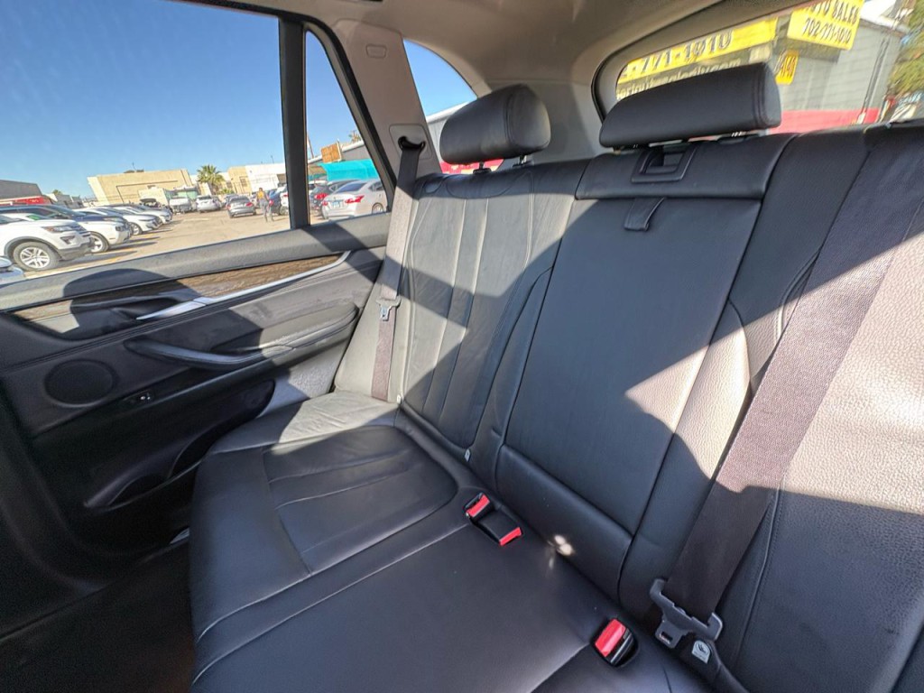 2014 BMW X5 Image 33