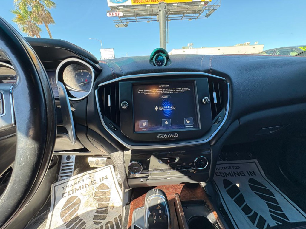 2015 Maserati Ghibli Image 14