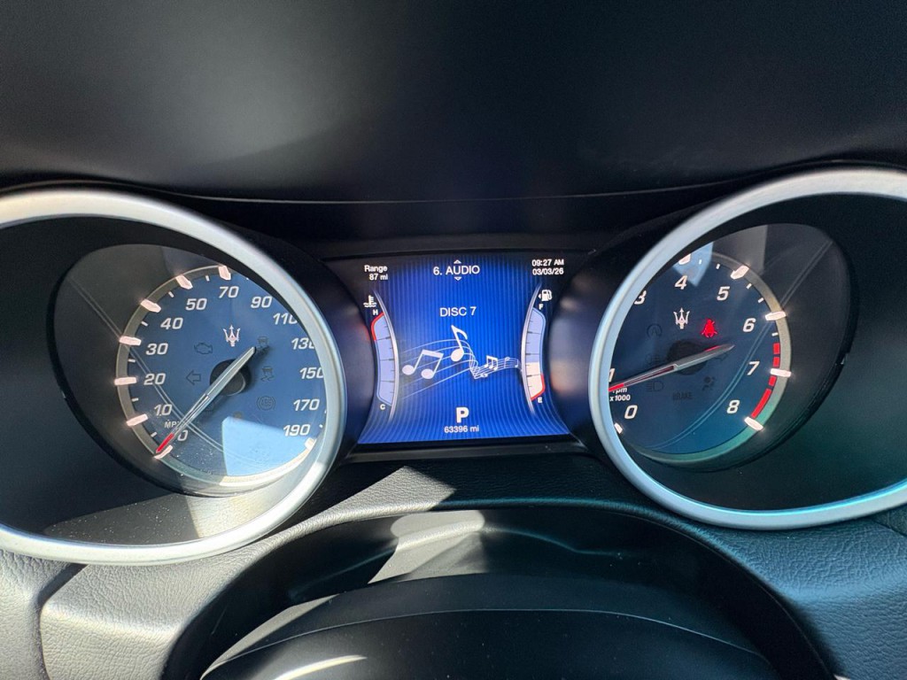 2015 Maserati Ghibli Image 16