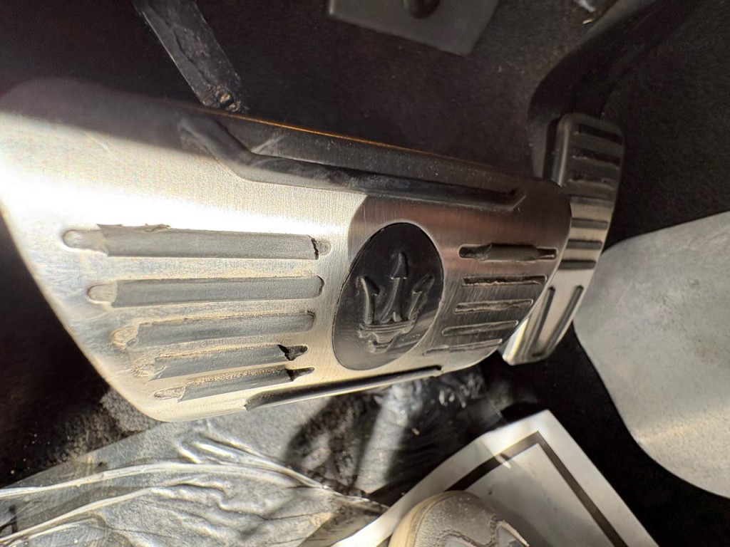 2015 Maserati Ghibli Image 27