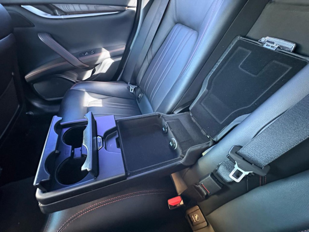 2015 Maserati Ghibli Image 35