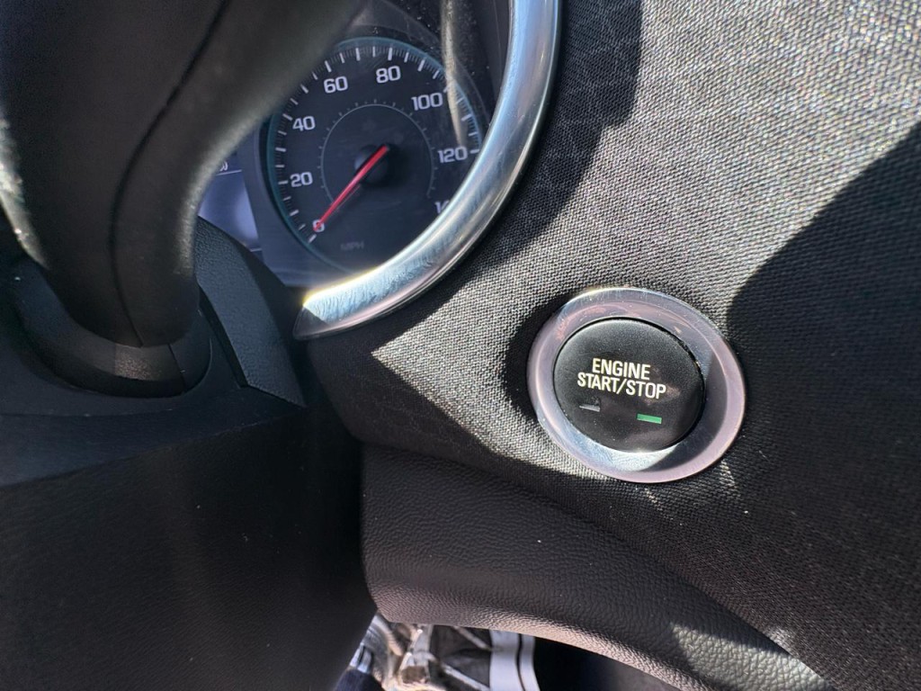 2021 Chevrolet Malibu Image 16