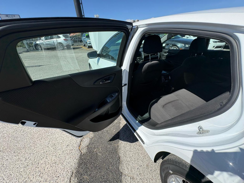 2021 Chevrolet Malibu Image 23