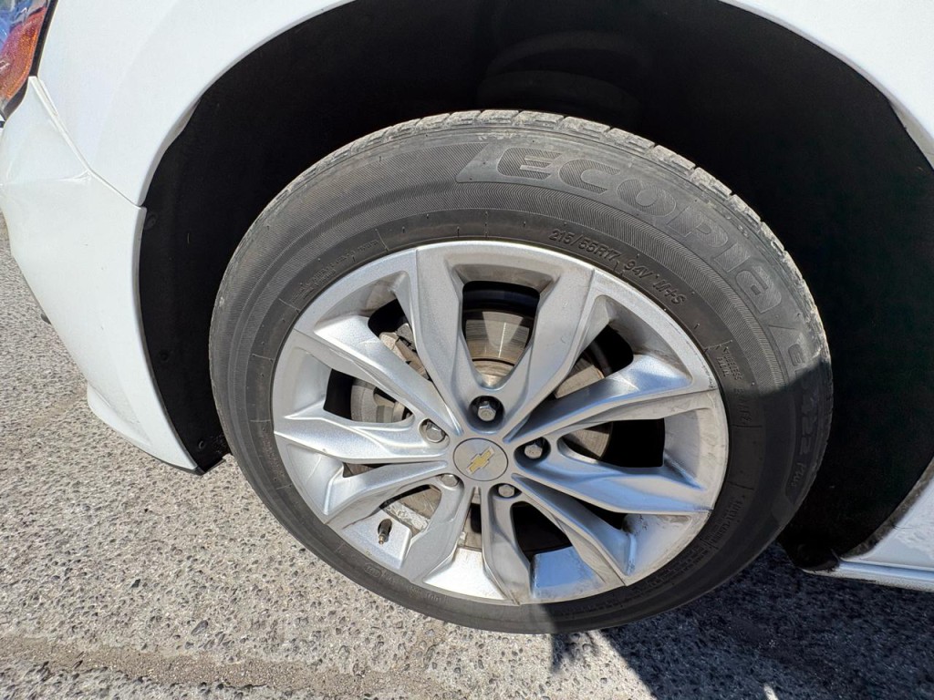 2021 Chevrolet Malibu Image 34