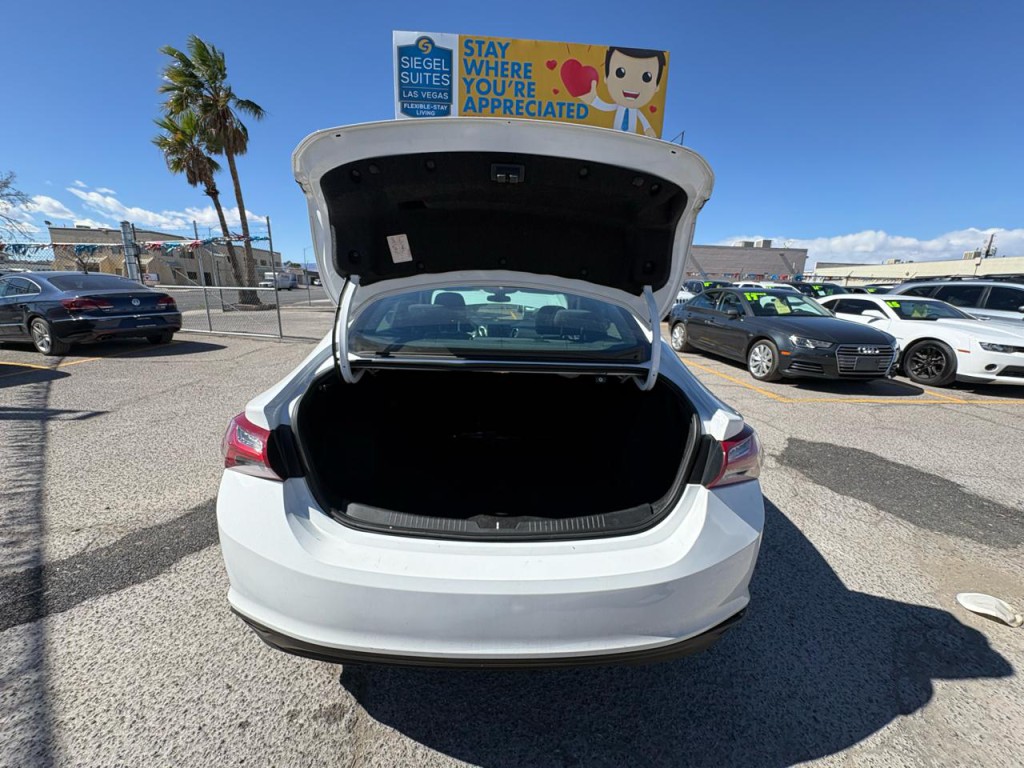 2021 Chevrolet Malibu Image 31