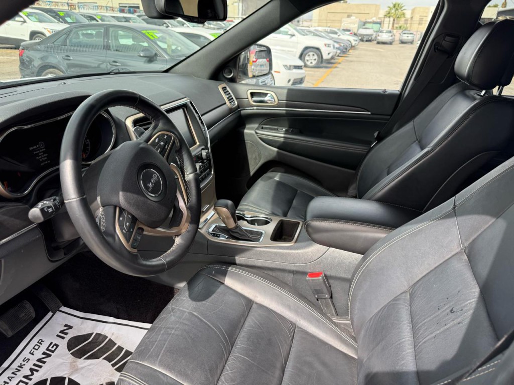 2016 Jeep Grand Cherokee Image 16