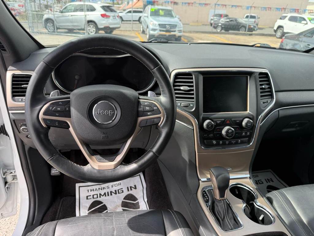 2016 Jeep Grand Cherokee Image 25