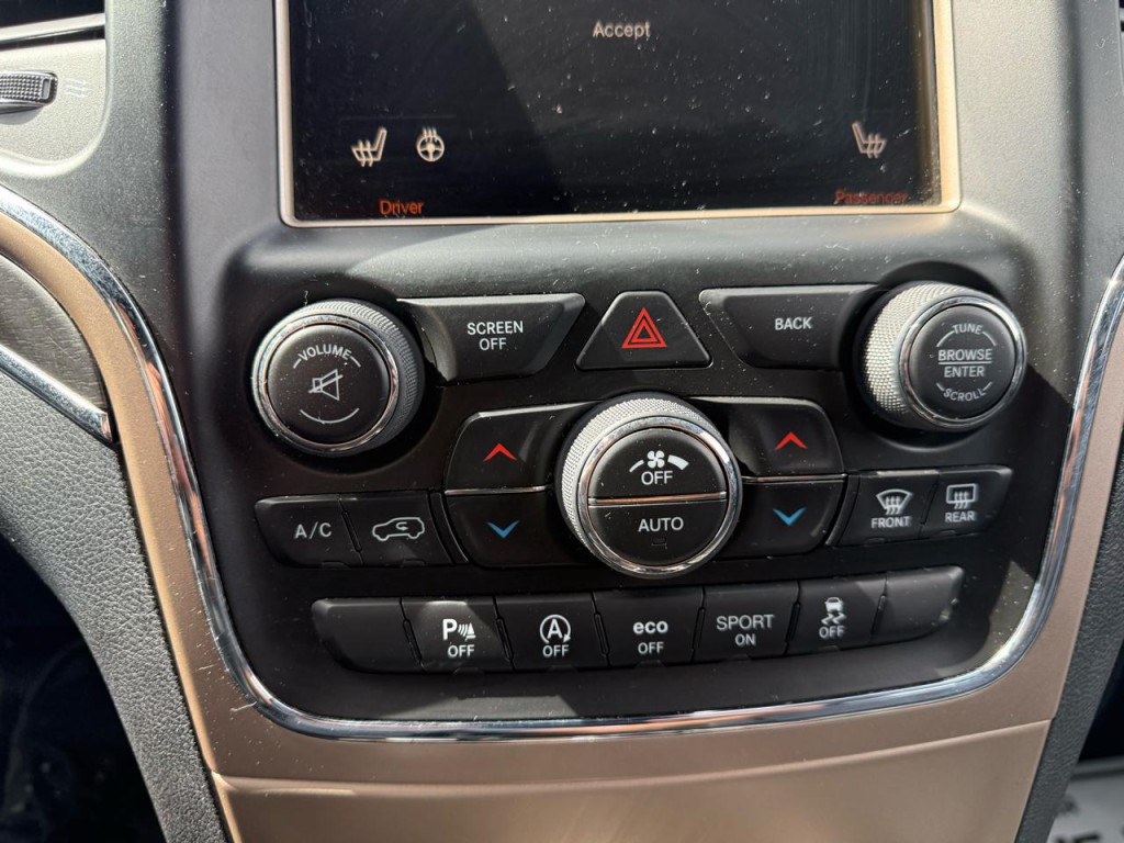 2016 Jeep Grand Cherokee Image 29