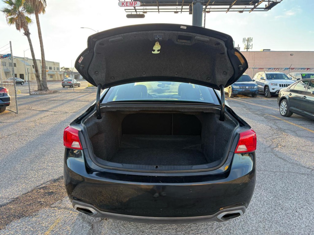 2016 Chevrolet Impala Image 8