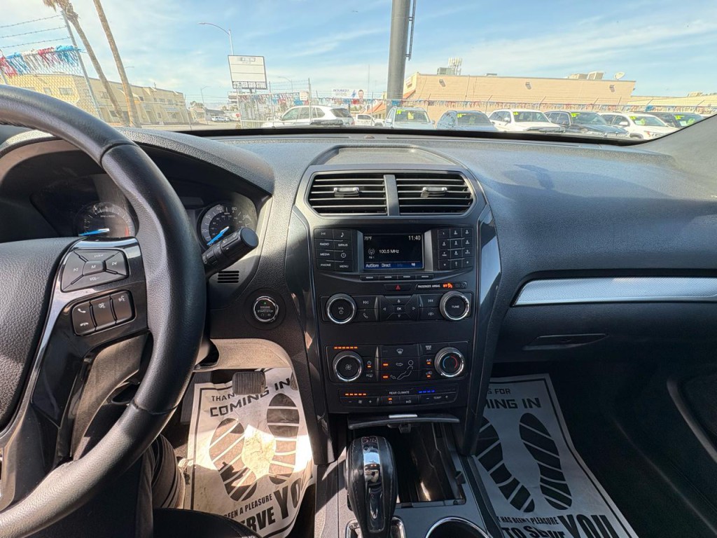 2018 Ford Explorer Image 13