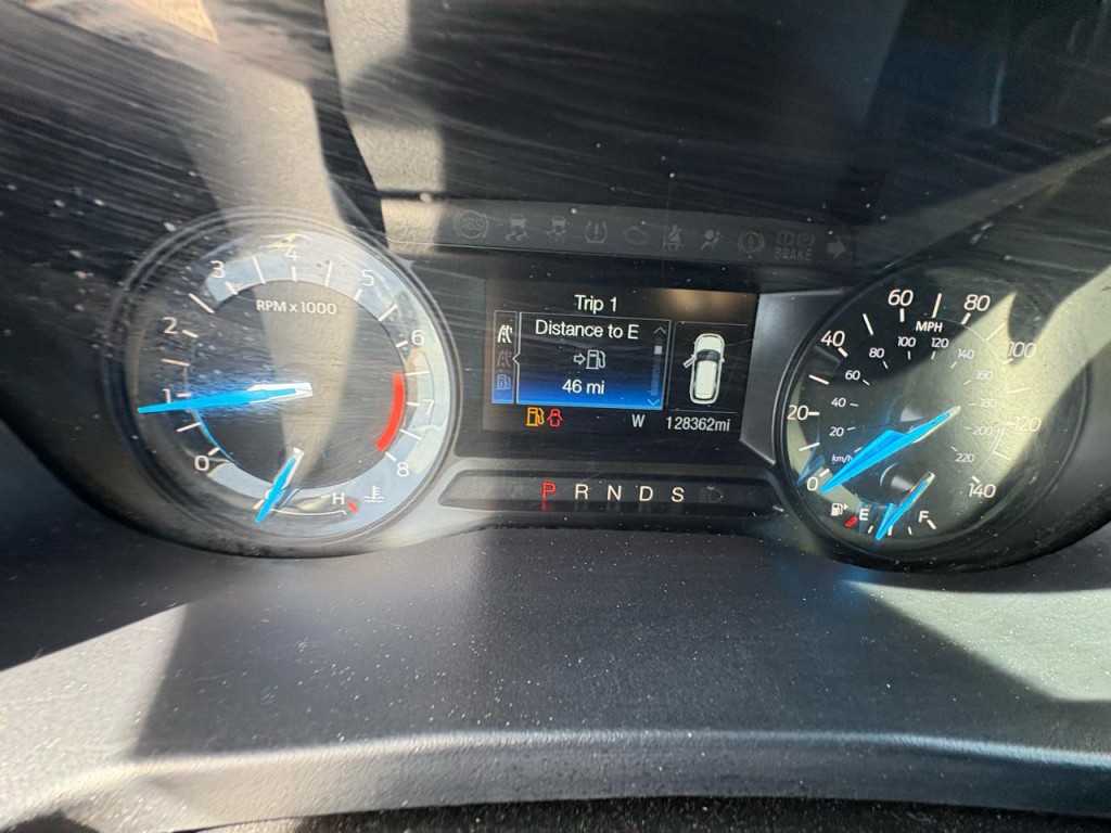 2018 Ford Explorer Image 15