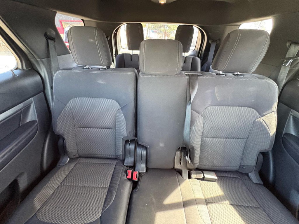 2018 Ford Explorer Image 18