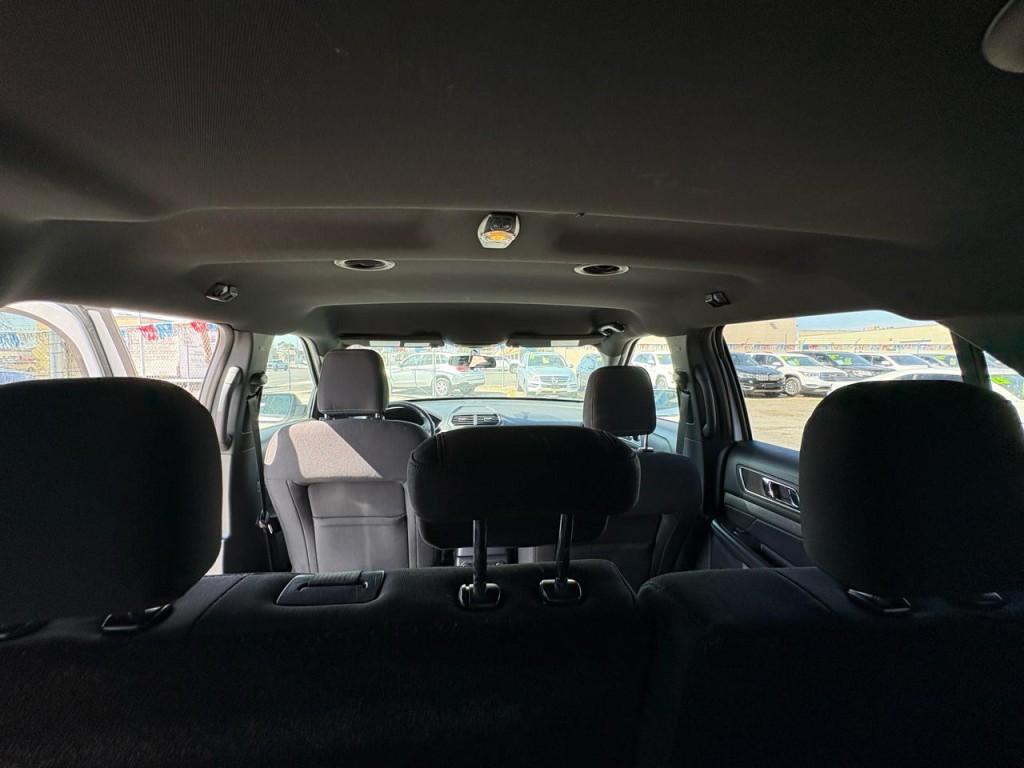 2018 Ford Explorer Image 25
