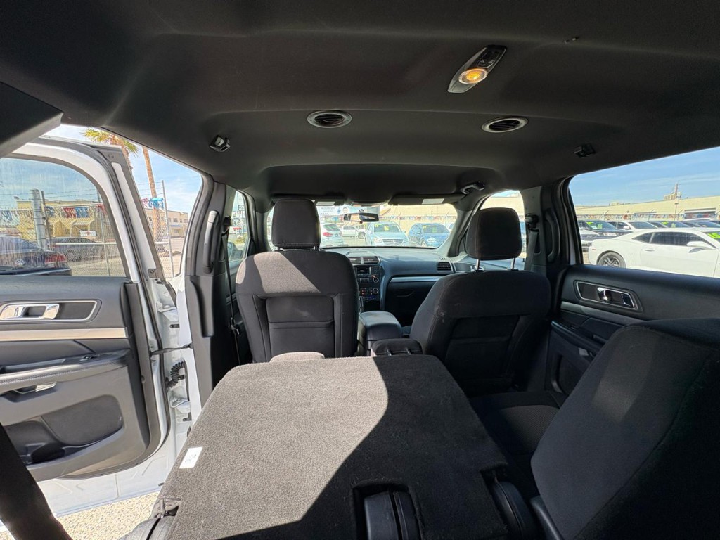 2018 Ford Explorer Image 28
