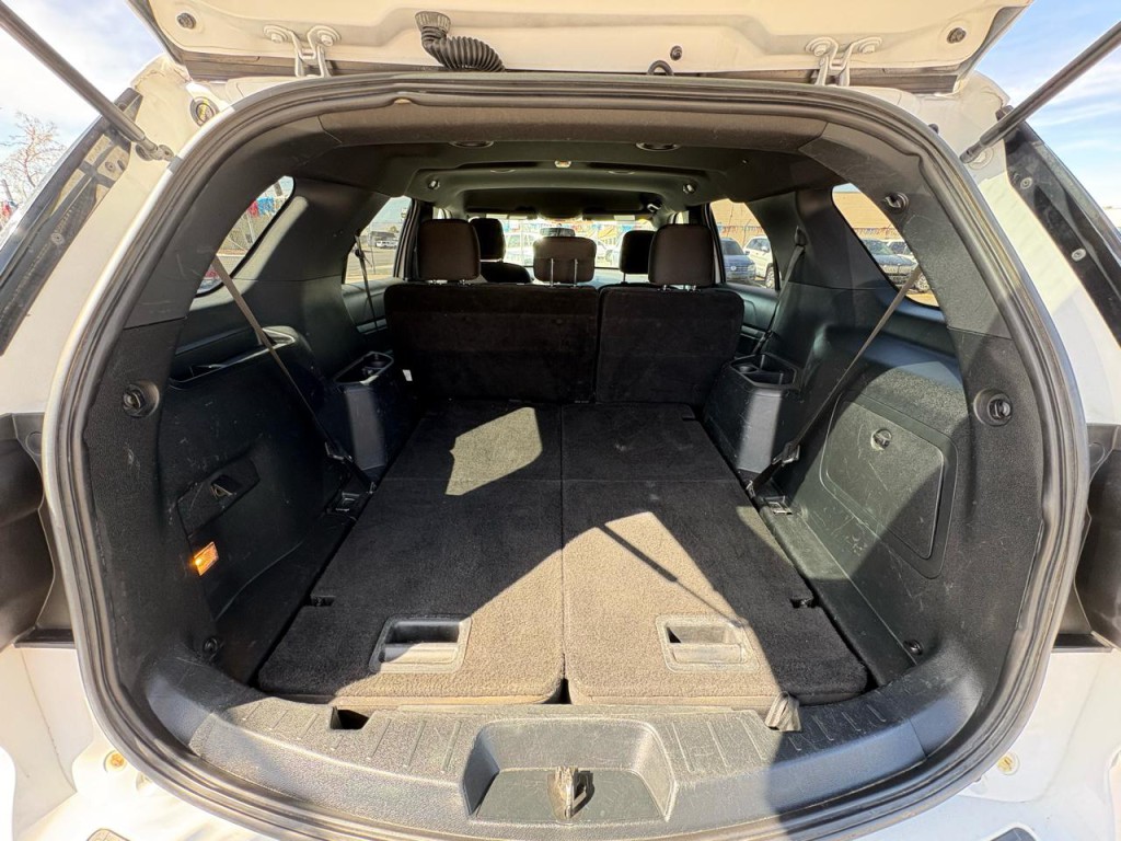 2018 Ford Explorer Image 32