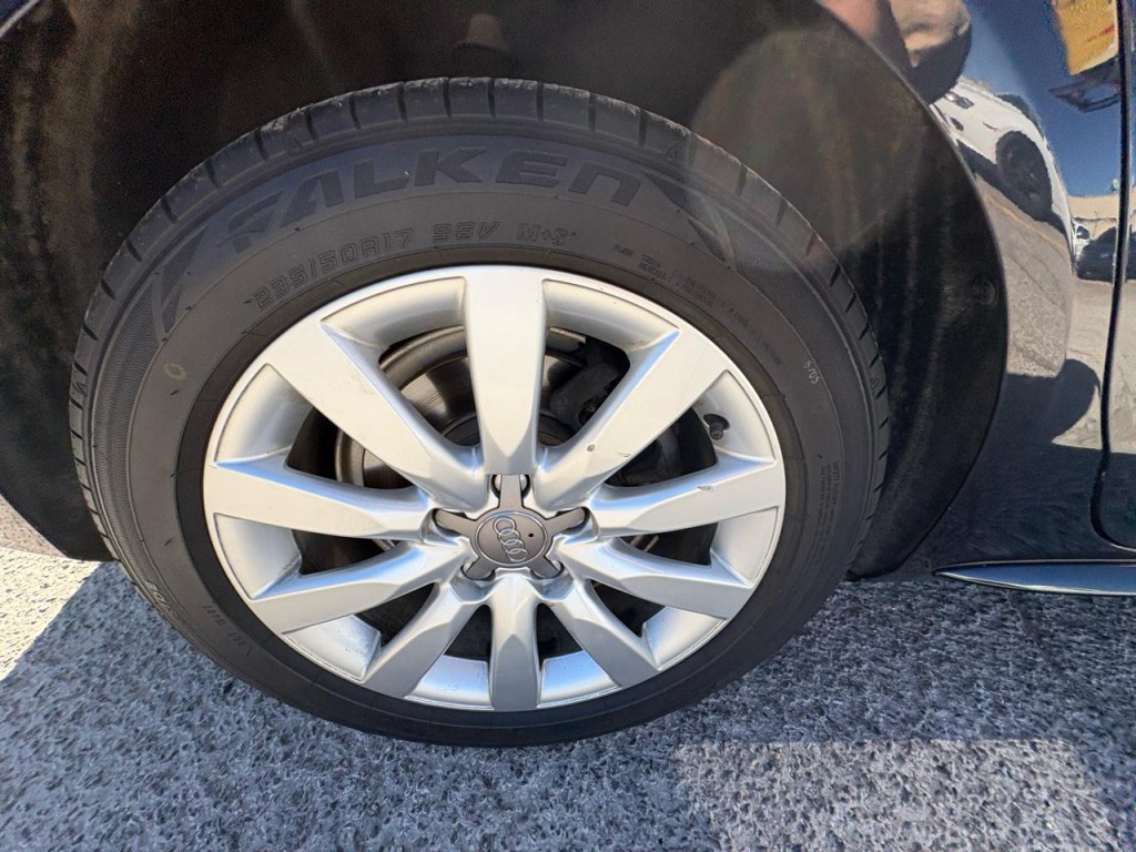 2015 Audi A4 Image 41