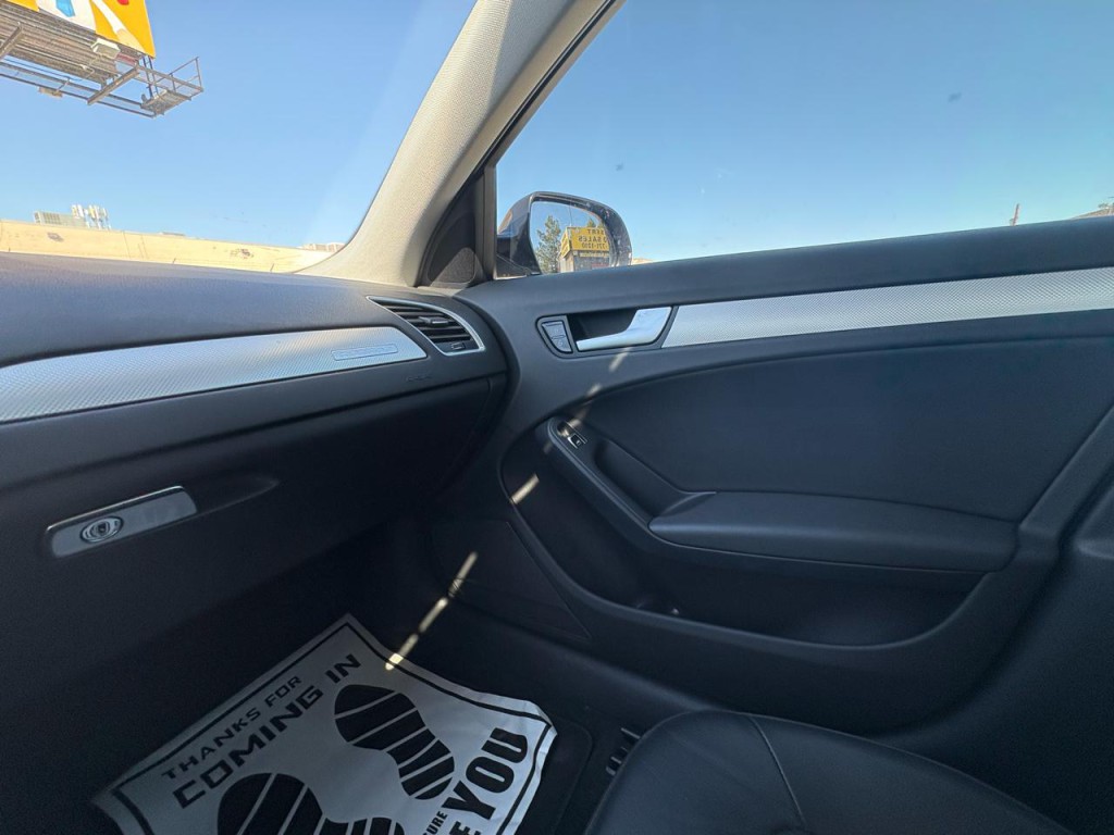 2015 Audi A4 Image 21