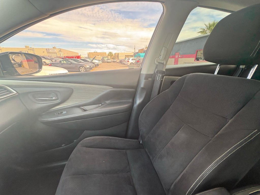 2015 Nissan Murano Image 14