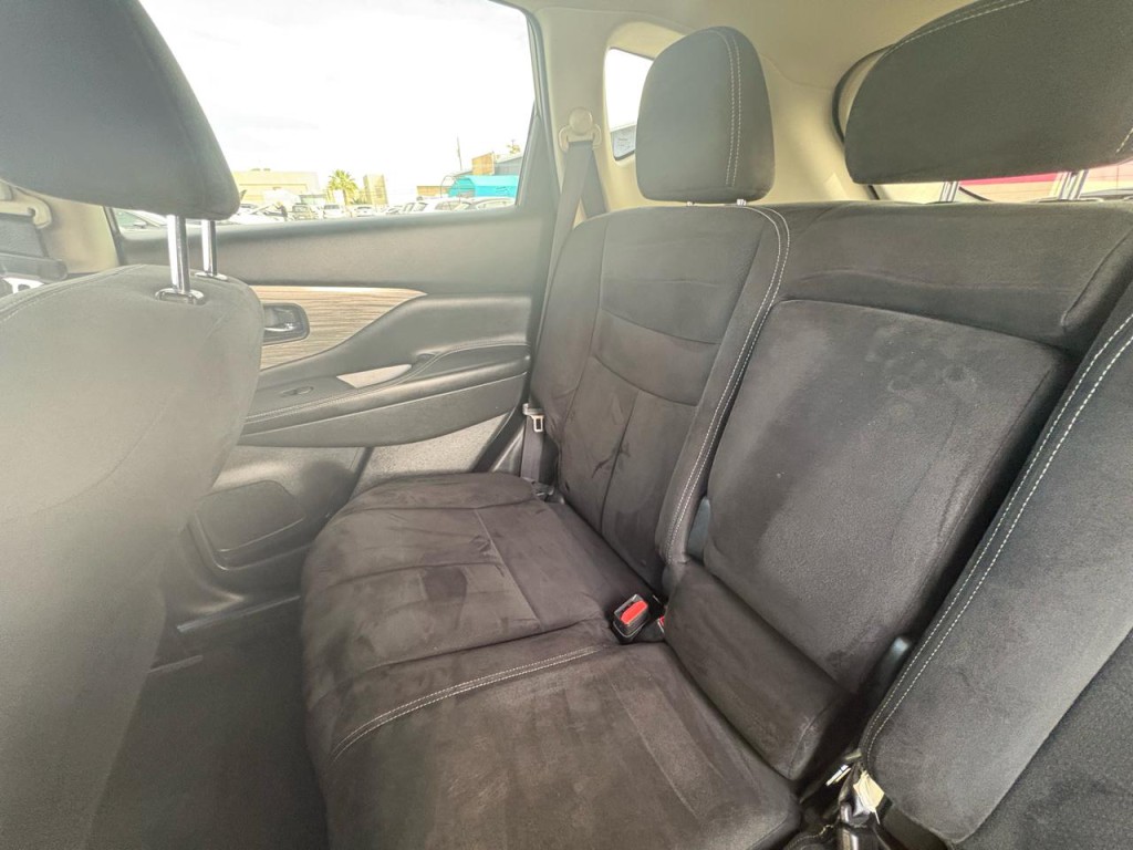 2015 Nissan Murano Image 22