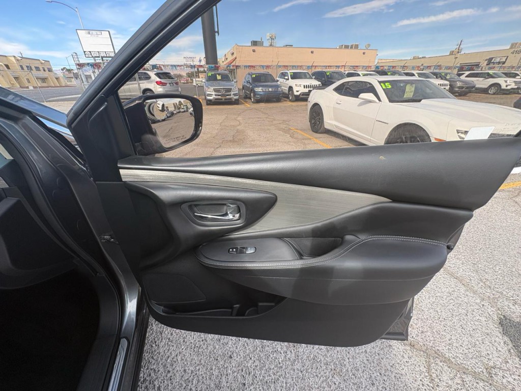 2015 Nissan Murano Image 27