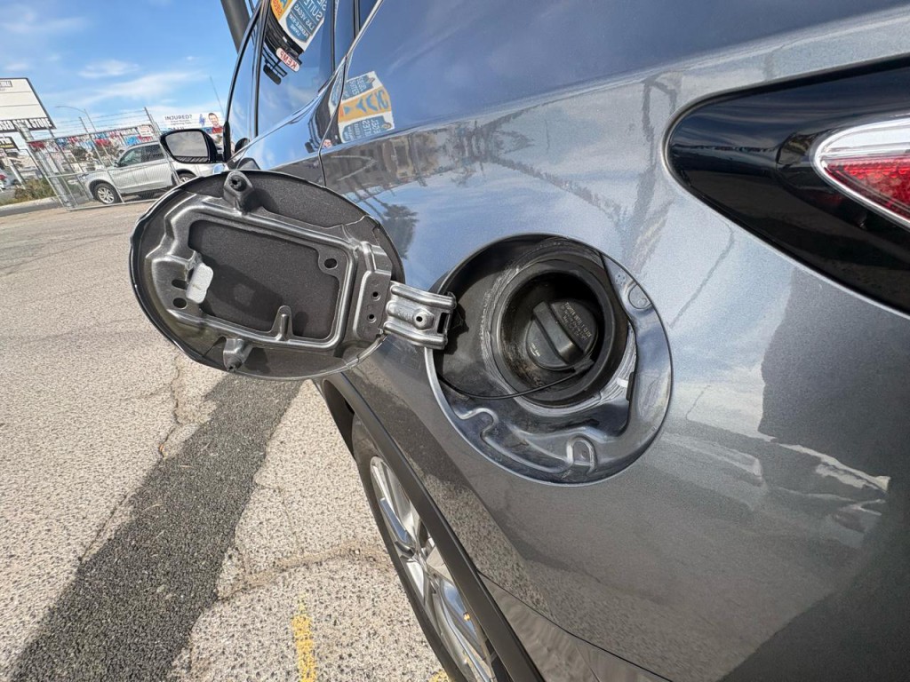 2015 Nissan Murano Image 28