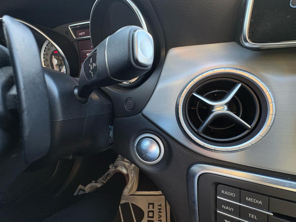 2015 Mercedes-Benz CLA-Class Image 22