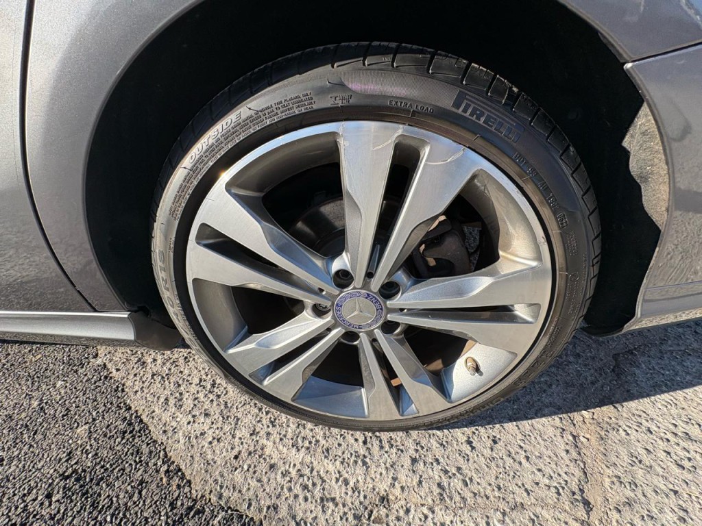 2015 Mercedes-Benz CLA-Class Image 39