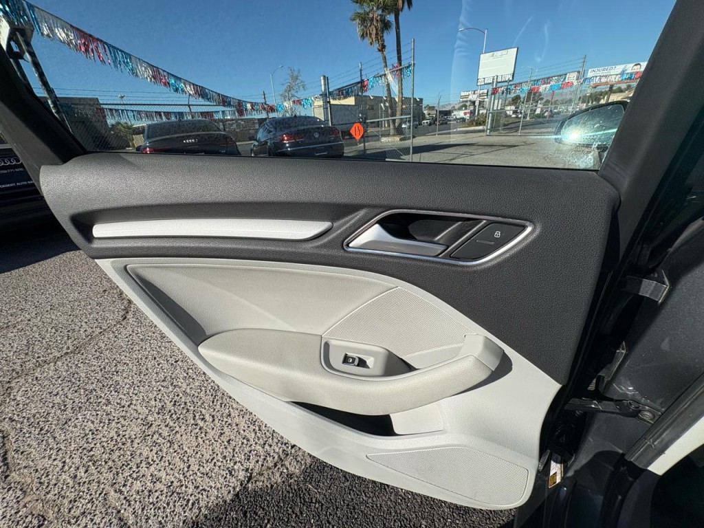 2016 Audi A3 Image 24