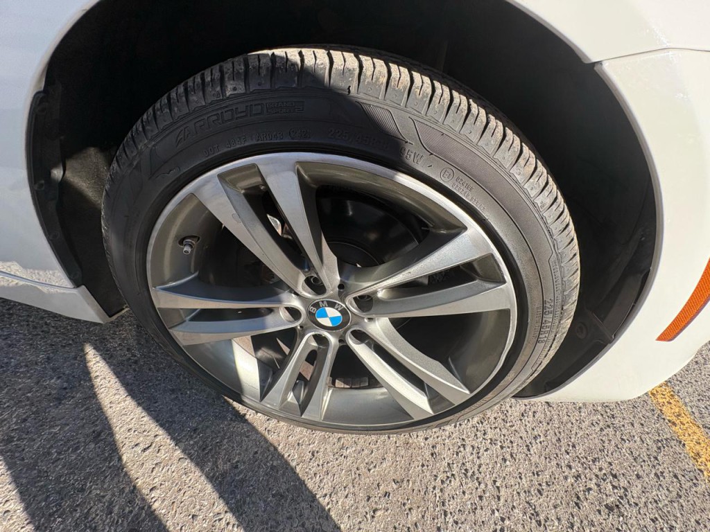 2015 BMW 4 Series Image 34