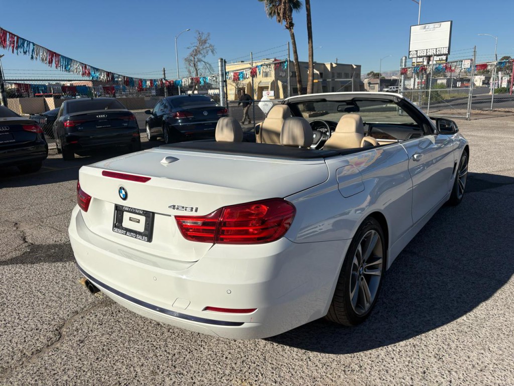 2015 BMW 4 Series Image 24