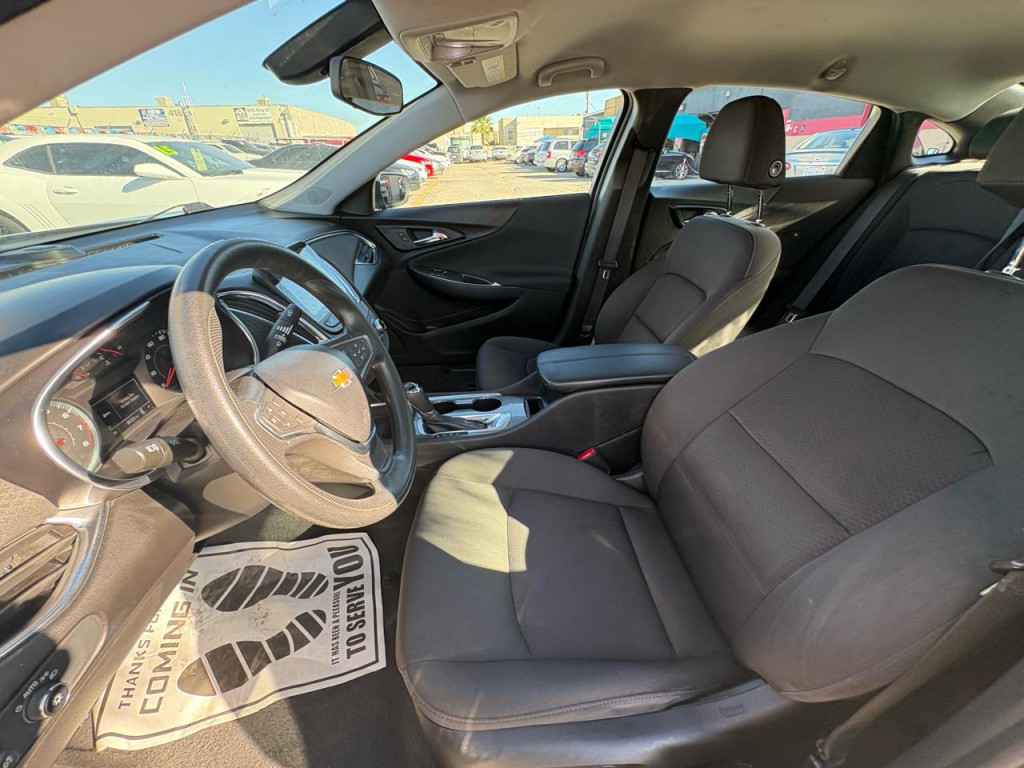 2020 Chevrolet Malibu Image 12