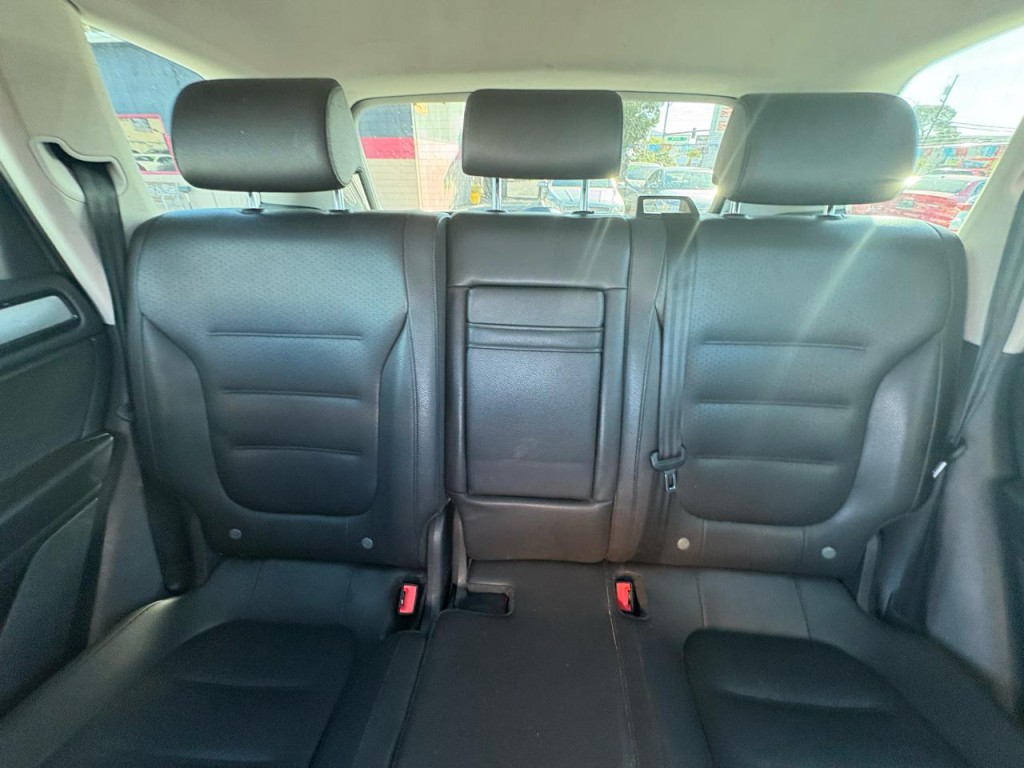 2014 Volkswagen Touareg Image 14