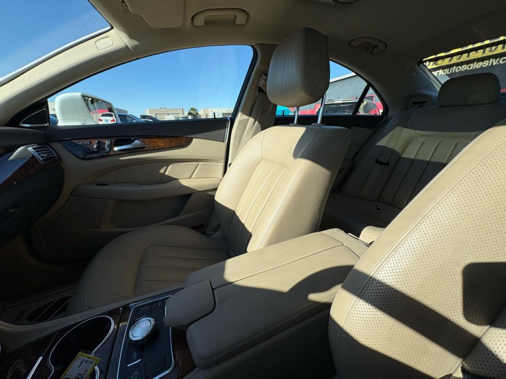2013 Mercedes-Benz CLS-Class Image 21