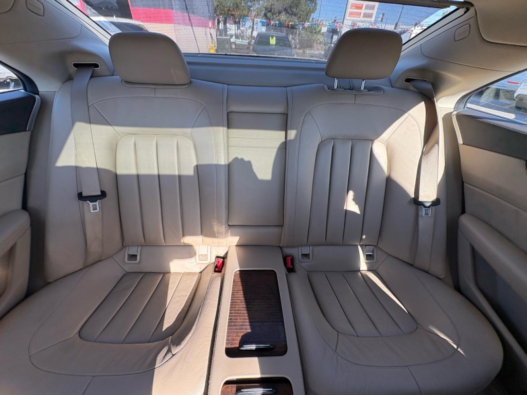 2013 Mercedes-Benz CLS-Class Image 22
