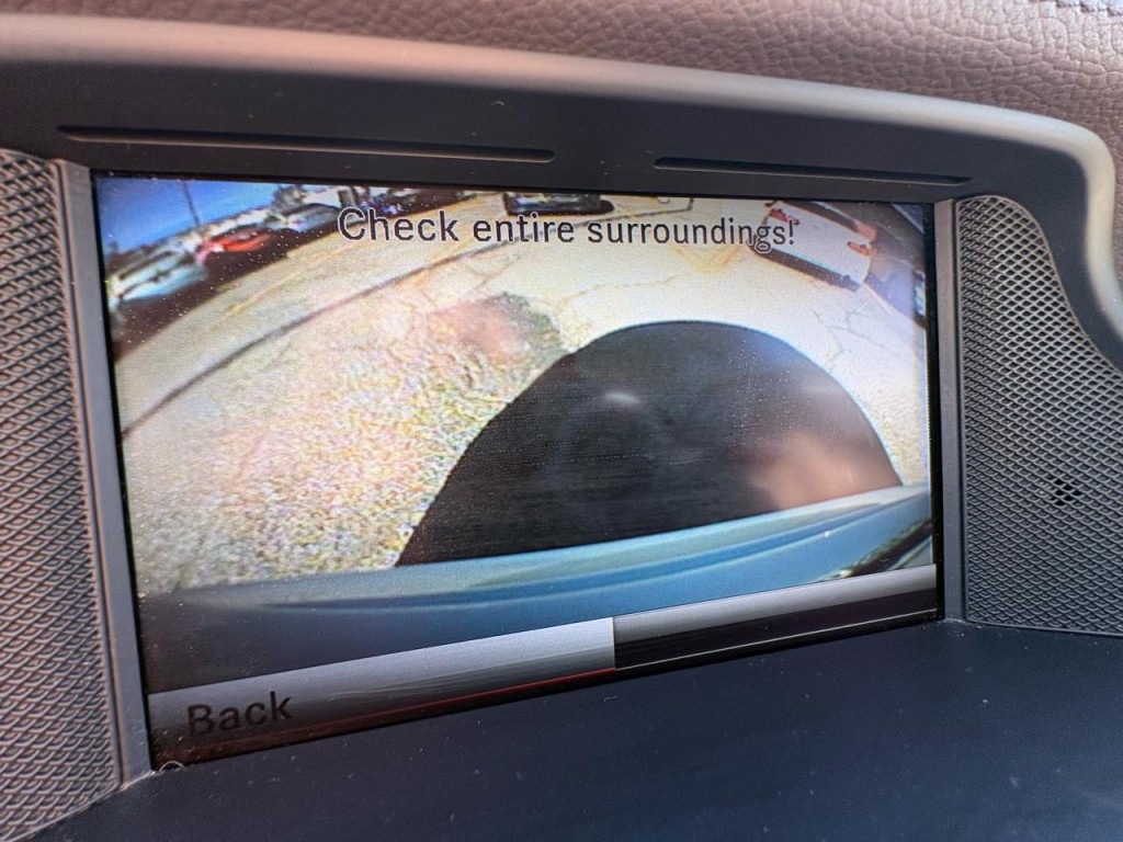 2013 Mercedes-Benz CLS-Class Image 23