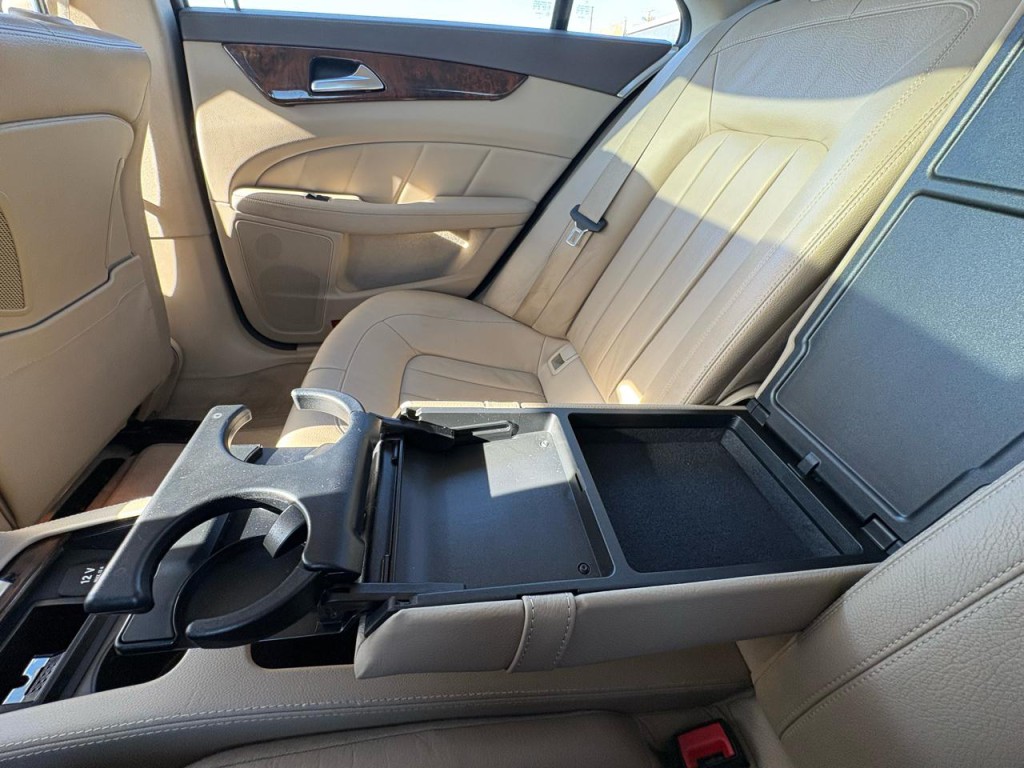 2013 Mercedes-Benz CLS-Class Image 31