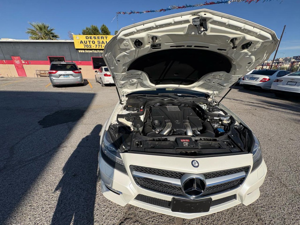 2013 Mercedes-Benz CLS-Class Image 39