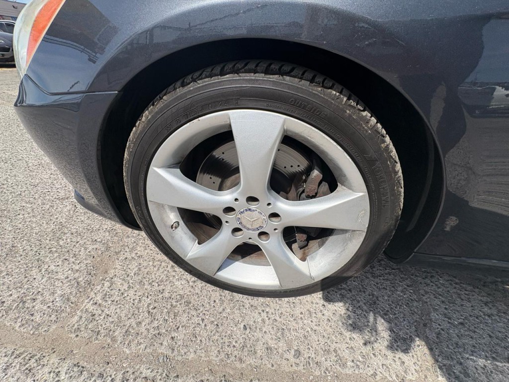 2012 Mercedes-Benz SLK-Class Image 30