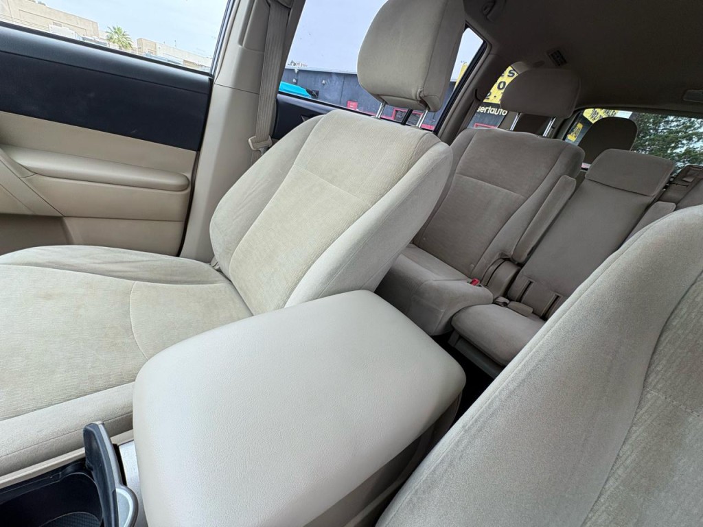 2012 Toyota Highlander Image 28
