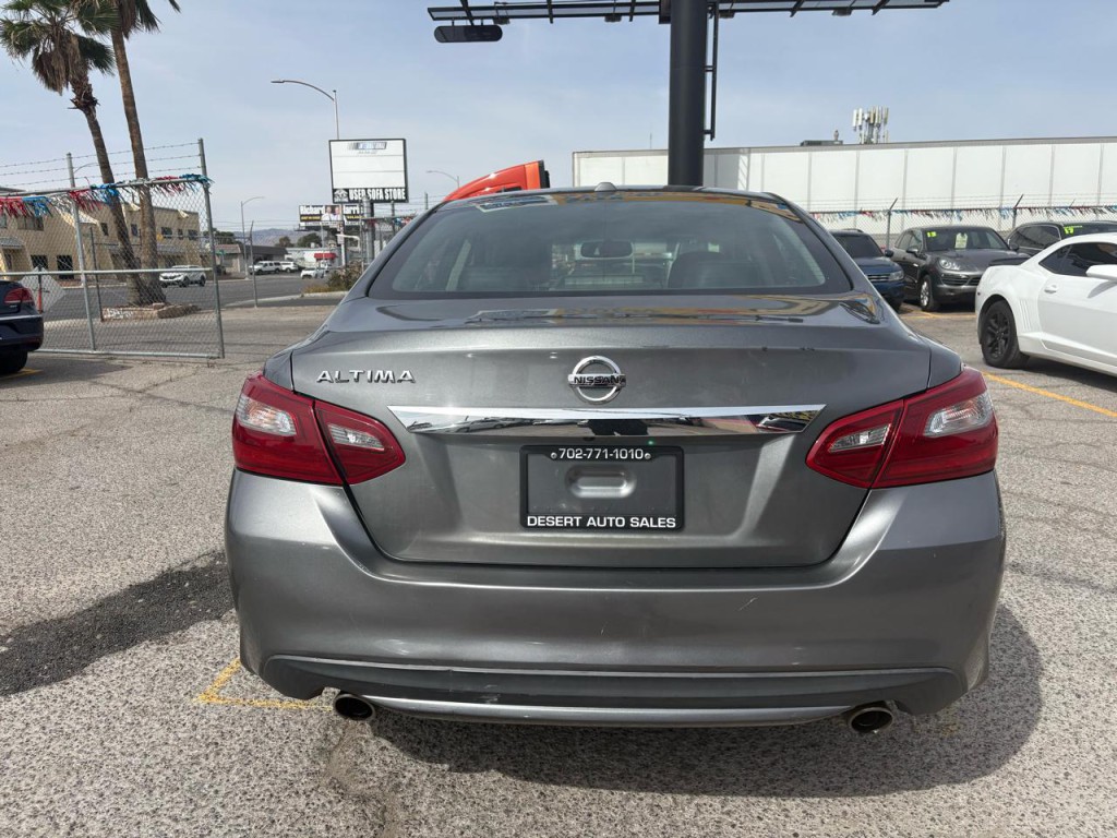 2018 Nissan Altima Image 5