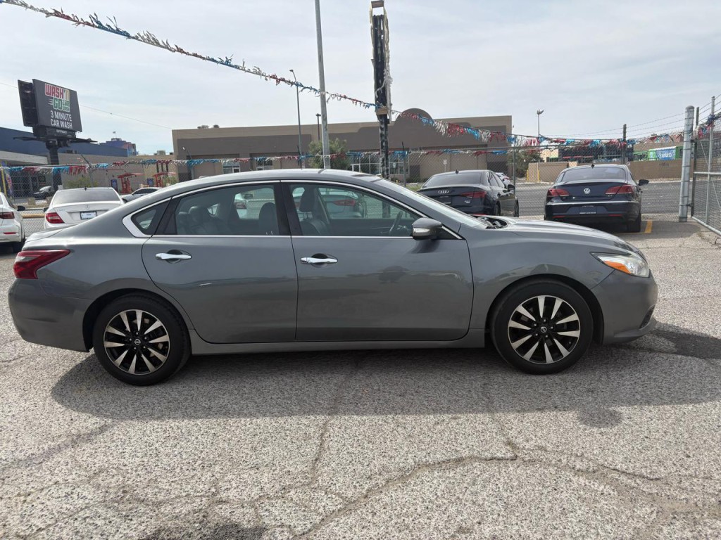 2018 Nissan Altima Image 7