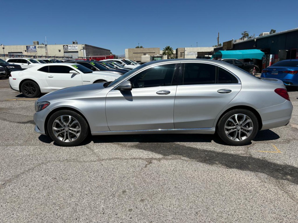 2015 Mercedes-Benz C-Class Image 4