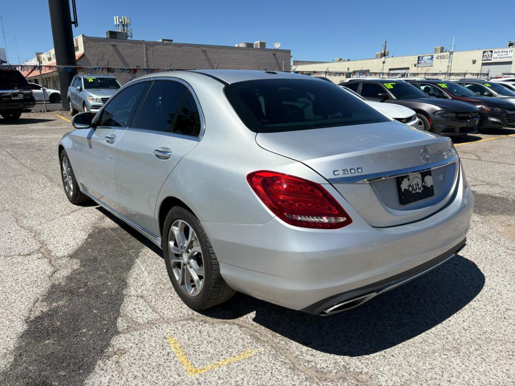 2015 Mercedes-Benz C-Class Image 5