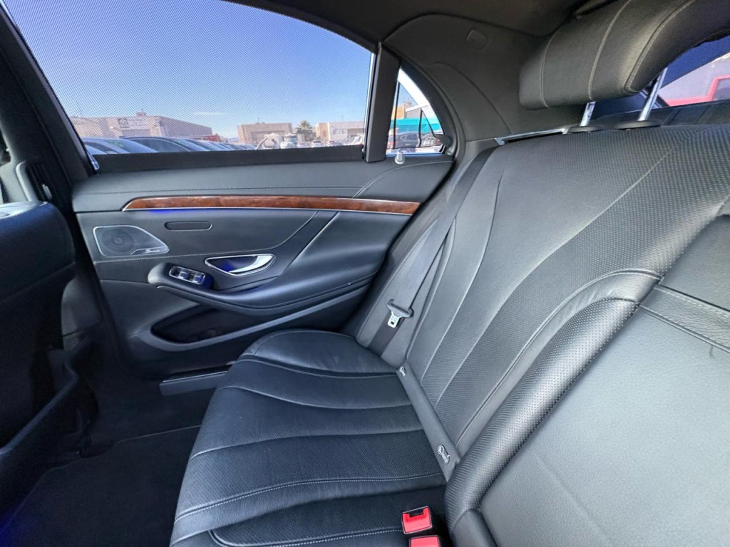 2014 Mercedes-Benz S-Class Image 34