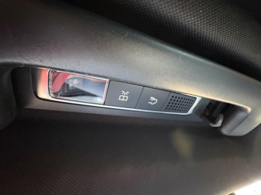 2014 Mercedes-Benz S-Class Image 36
