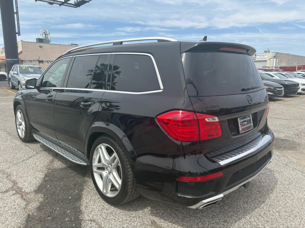 2015 Mercedes-Benz GL-Class Image 4
